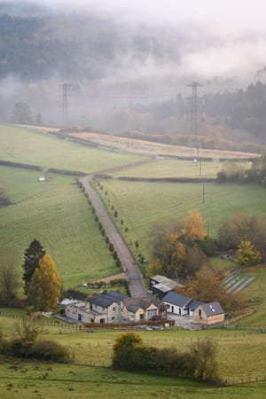 Country Pile